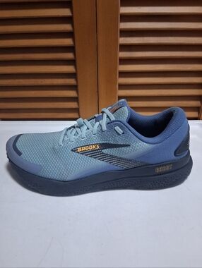 Brooks Ghost 16 Weatherized Men's Running Shoe * Size: 11 (Medium)